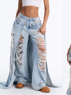 Fashion Nova Light Wash Distressed Wide-Leg Jeans